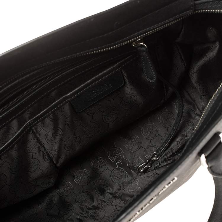 مملوكة مسبقًا Michael Michael Kors Black Leather Large Selma Eyelet Satchel
