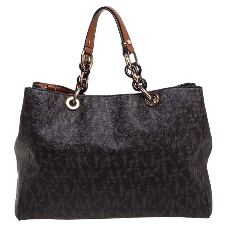 Pre Owned MICHAEL Michael Kors Brown Signature Coated Canvas Medium Cynthia Tote