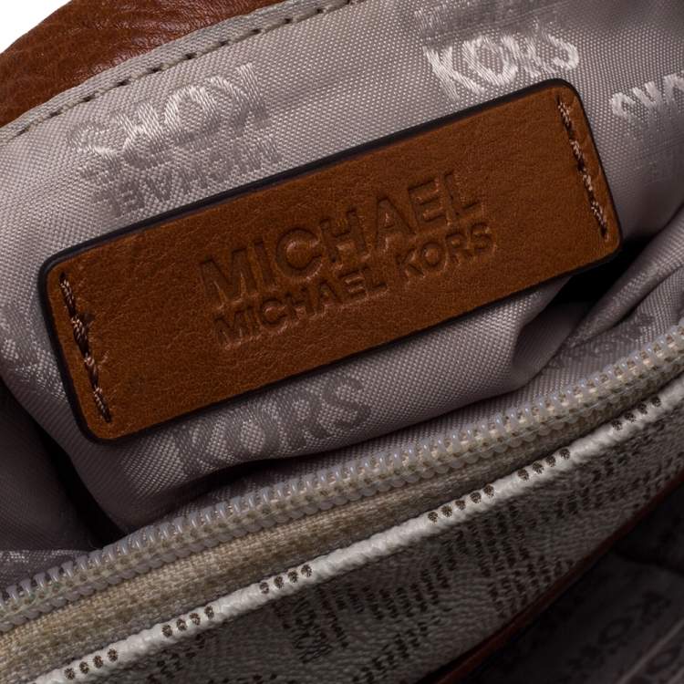 Pre Owned MICHAEL Michael Kors Off White/Tan Coated Canvas and Leather Fulton Crossbody Bag
