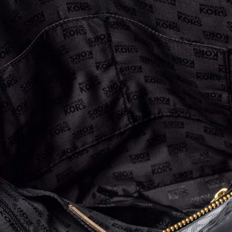 Pre Owned MICHAEL Michael Kors Black Signature Mirror PVC and Leather East West Zip Tote