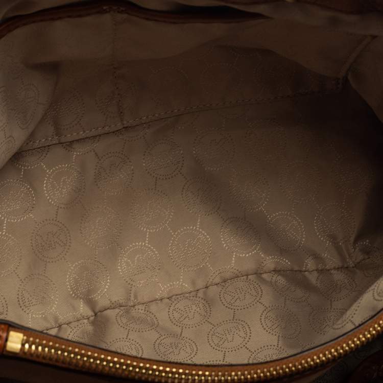 مملوكة مسبقًا MICHAEL Michael Kors Brown Signature Coated Canvas Medium Cynthia Satchel