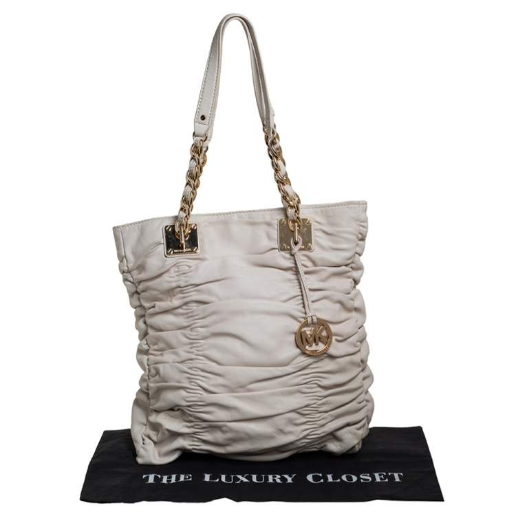 Pre Owned MICHAEL Michael Kors White Pleated Leather Chain Tote