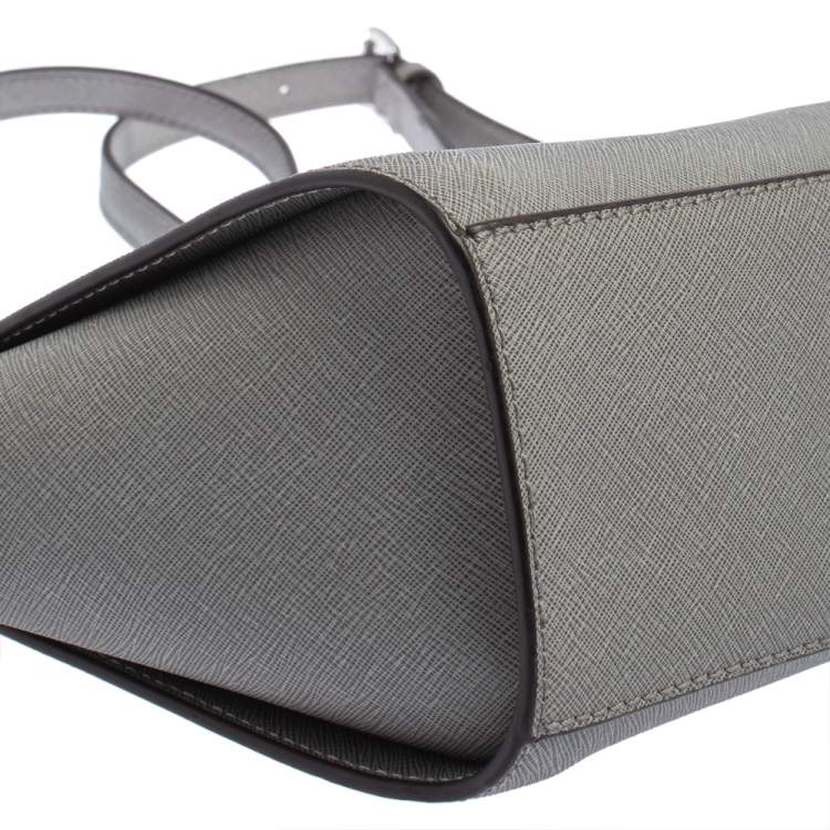 مملوكة مسبقًا MICHAEL Michael Kors Grey Leather Medium Selma Crossbody Bag