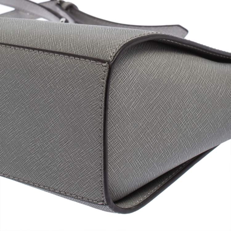 مملوكة مسبقًا MICHAEL Michael Kors Grey Leather Medium Selma Crossbody Bag