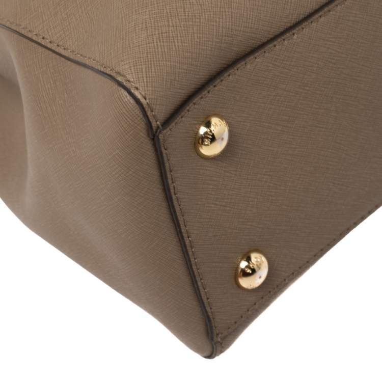 Pre Owned MICHAEL Michael Kors Beige Saffiano Leather Medium Cynthia Tote