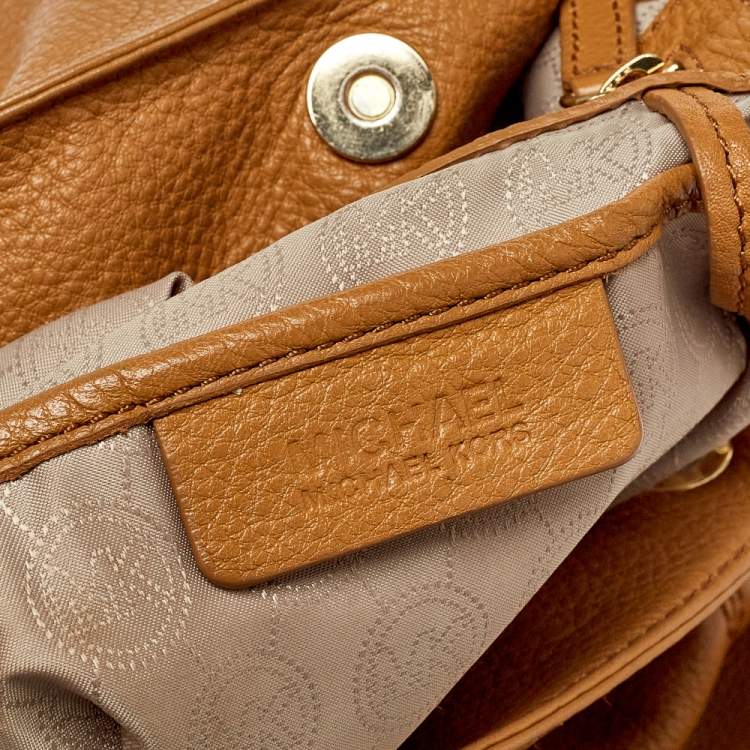 Pre Owned MICHAEL Michael Kors Tan Grained Leather Jet Set Chain Hobo