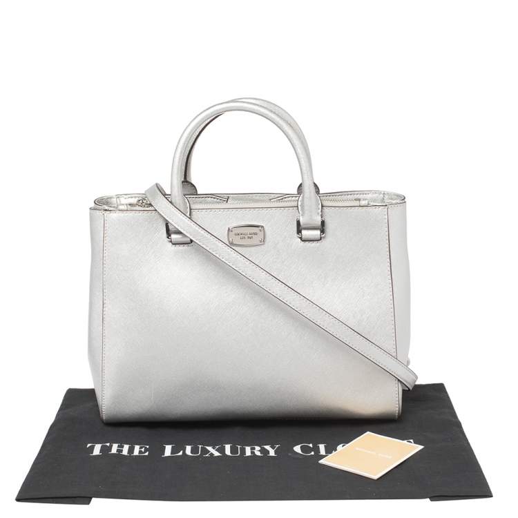 Pre Owned MICHAEL Michael Kors Metallic Silver Leather Medium Kellen Satchel