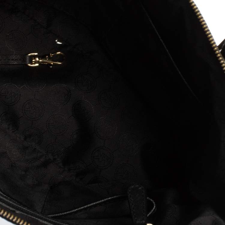 Pre Owned MICHAEL Michael Kors Black Leather Medium Jet Set Top Zip Tote