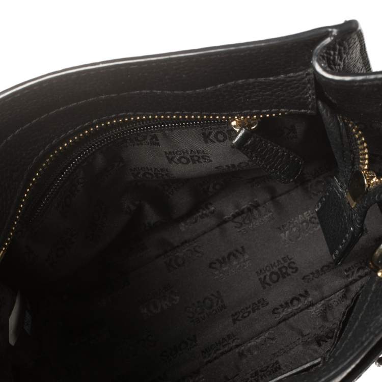 مملوكة مسبقًا MICHAEL Michael Kors Black Leather Hamilton Crossbody Bag