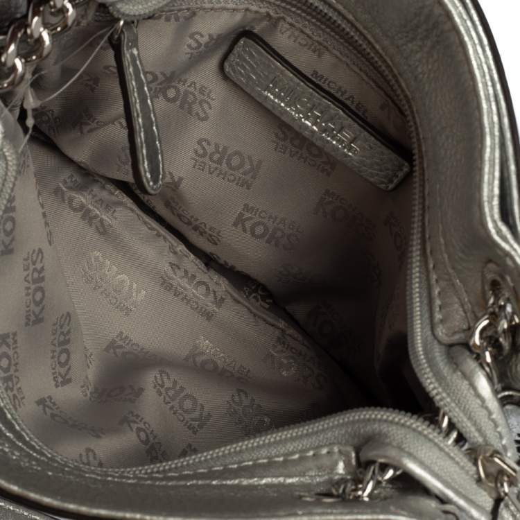 Pre Owned MICHAEL Michael Kors Silver Leather Chelsea Chain Shoulder Bag 