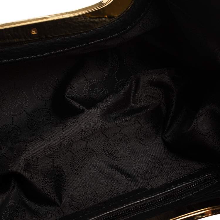 Pre Owned MICHAEL Michael Kors Black Pebbled Leather Berkley Clutch