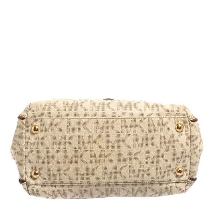Pre Owned MICHAEL Michael Kors Cream Monogram Coated Canvas Double Handle Tote