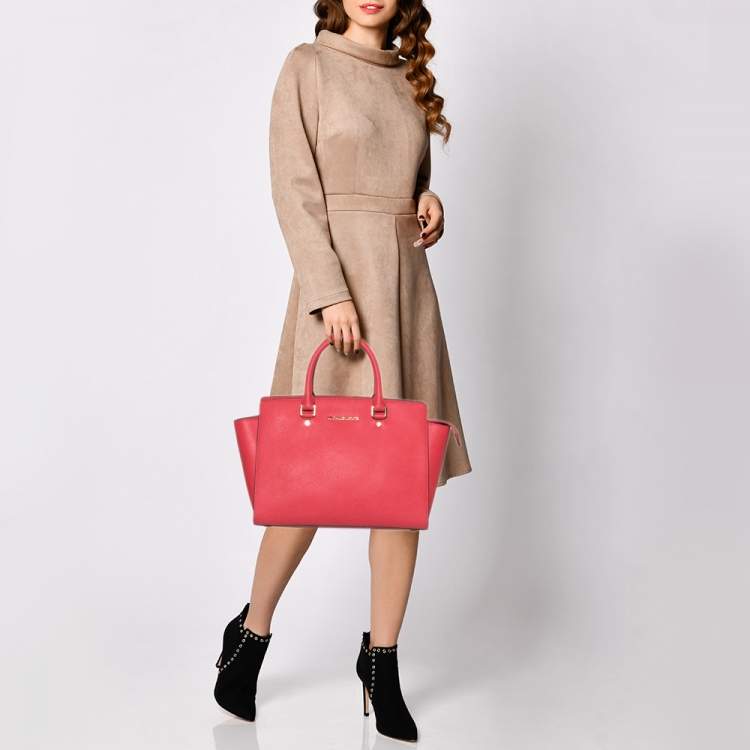 Women's MICHAEL Michael Kors Pink Handbags
