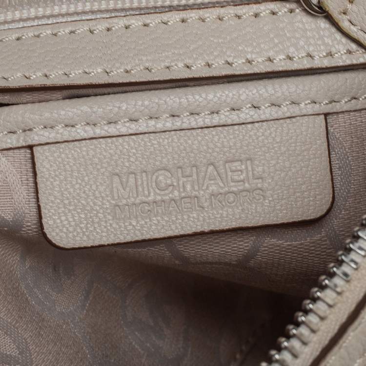مملوكة مسبقًا MICHAEL Michael Kors Ivory Leather Hamilton Satchel