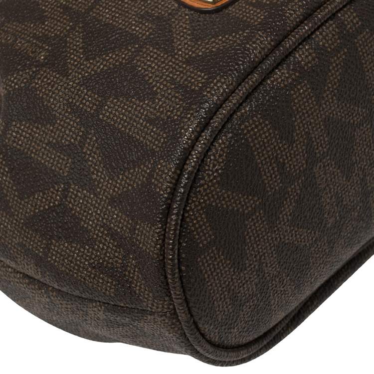 Pre Owned MICHAEL Michael Kors Brown Signature Coated Canvas Jules Bucket Bag