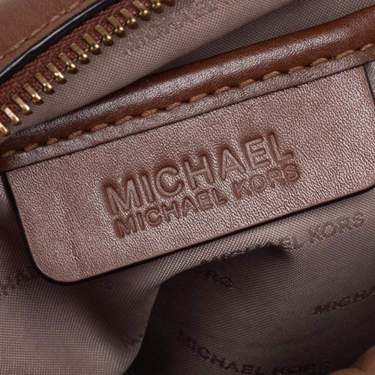 Pre Owned MICHAEL Michael Kors Beige/Tan Signature Coated Canvas and Leather Jet Set Crossbody Bag