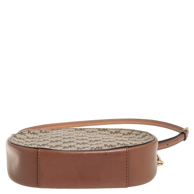 Pre Owned MICHAEL Michael Kors Beige/Tan Signature Coated Canvas and Leather Jet Set Crossbody Bag