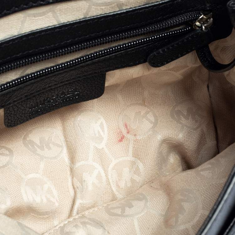 Pre Owned MICHAEL Michael Kors Black Pebbled Leather Padlock Flap Top Handle Bag