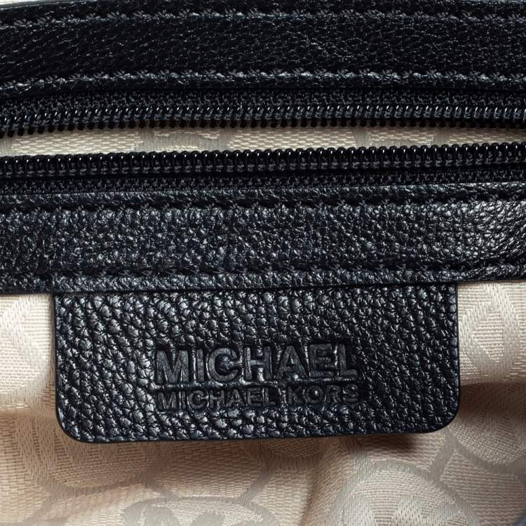 Pre Owned MICHAEL Michael Kors Black Pebbled Leather Padlock Flap Top Handle Bag