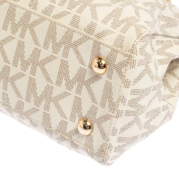 Pre Owned MICHAEL Michael Kors White Signature Coated Canvas Medium Cynthia Tote
