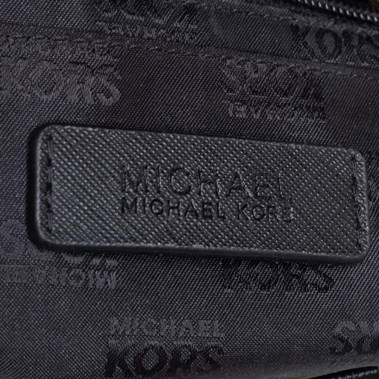 مملوكة مسبقًا MICHAEL Michael Kors Black Leather Tina Studded Top Handle Bag