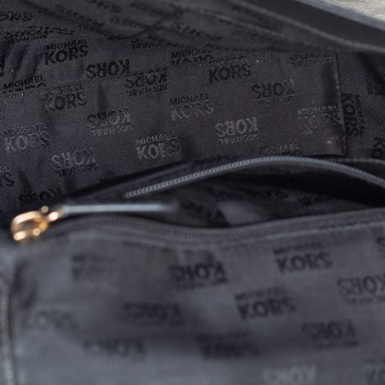 مملوكة مسبقًا MICHAEL Michael Kors Black Leather Tina Studded Top Handle Bag