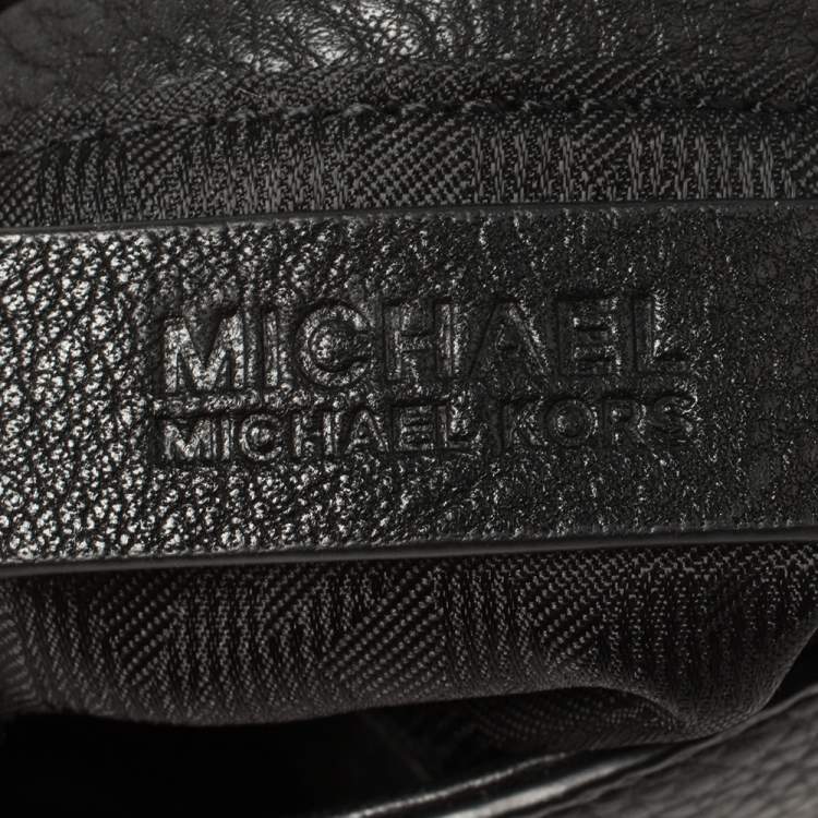 مملوكة مسبقًا MICHAEL Michael Kors Black Leather Fulton Crossbody Bag