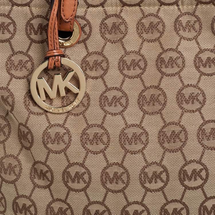 Pre Owned  MICHAEL Michael Kors Beige/Brown Signature Canvas and Leather Large Jet Set Tote