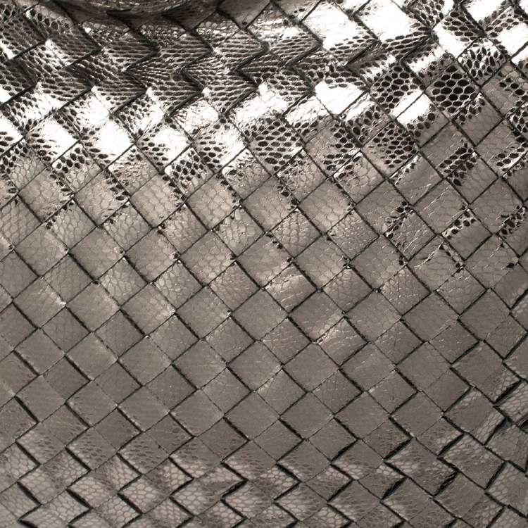 Pre Owned MICHAEL Michael Kors Metallic Silver Woven Leather Newbury Hobo