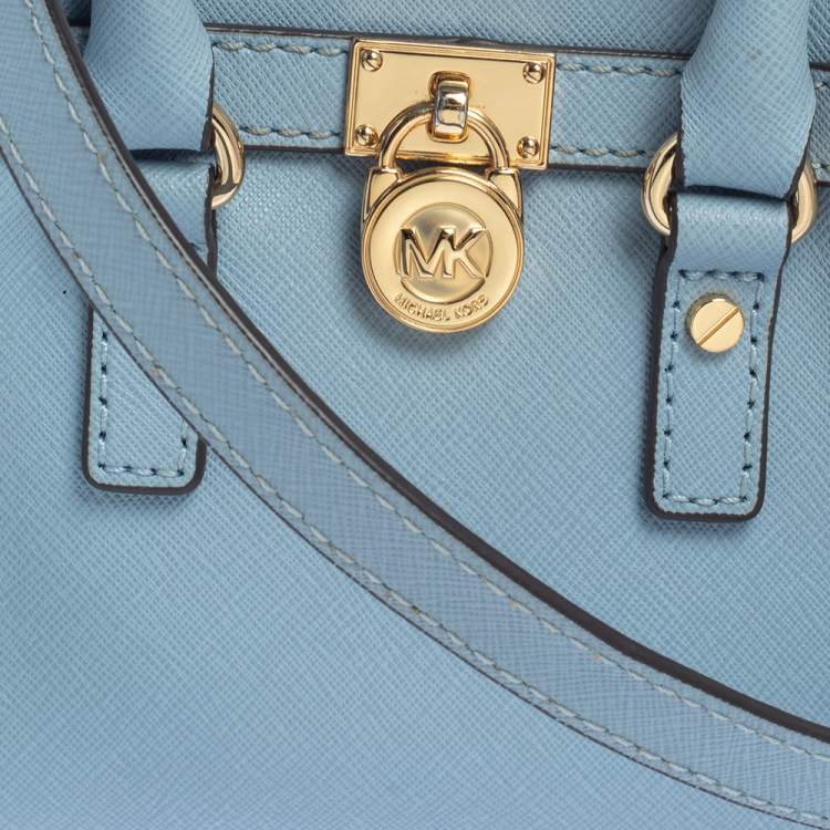 Pre Owned MICHAEL Michael Kors Sky Blue Leather Mini Hamilton Crossbody Bag