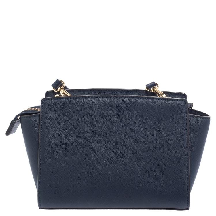Pre Owned MICHAEL Michael Kors Navy Blue Leather Small Selma Crossbody Bag