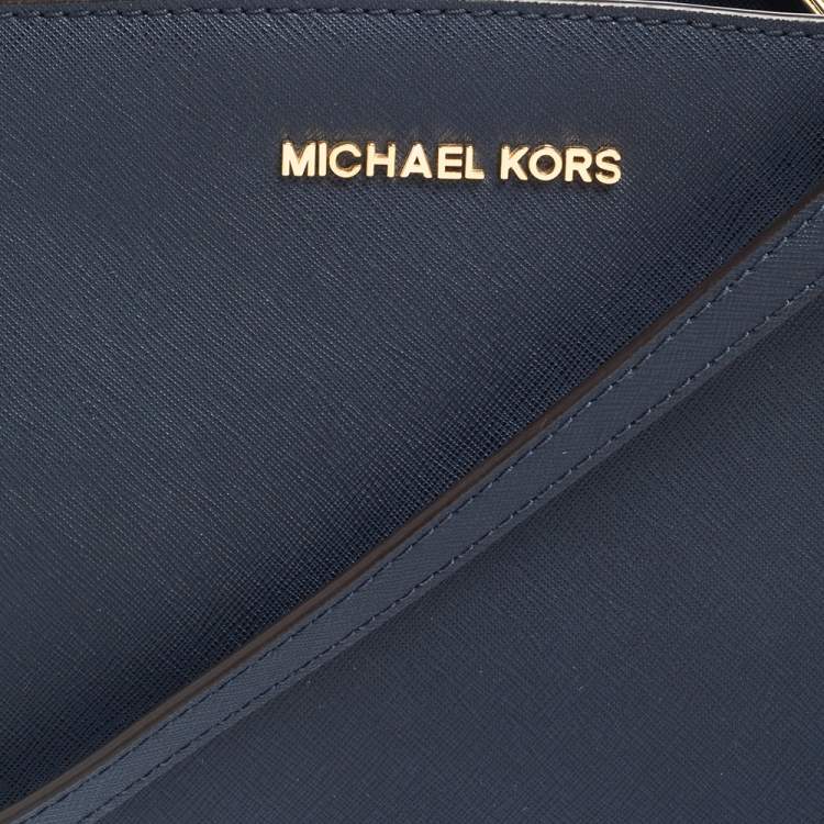 Pre Owned MICHAEL Michael Kors Navy Blue Leather Small Selma Crossbody Bag