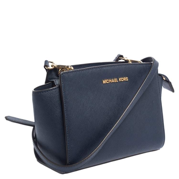 Pre Owned MICHAEL Michael Kors Navy Blue Leather Small Selma Crossbody Bag