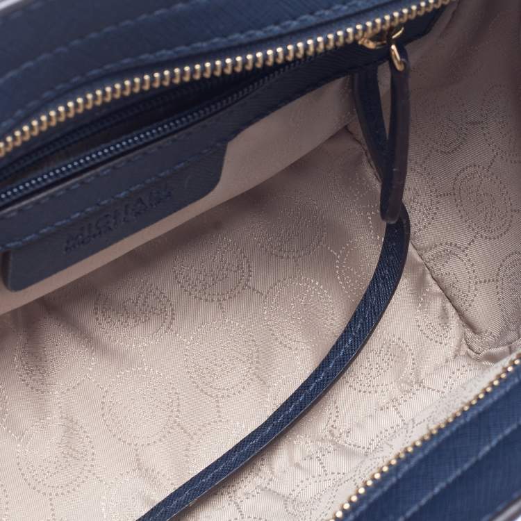 Pre Owned MICHAEL Michael Kors Navy Blue Leather Small Selma Crossbody Bag