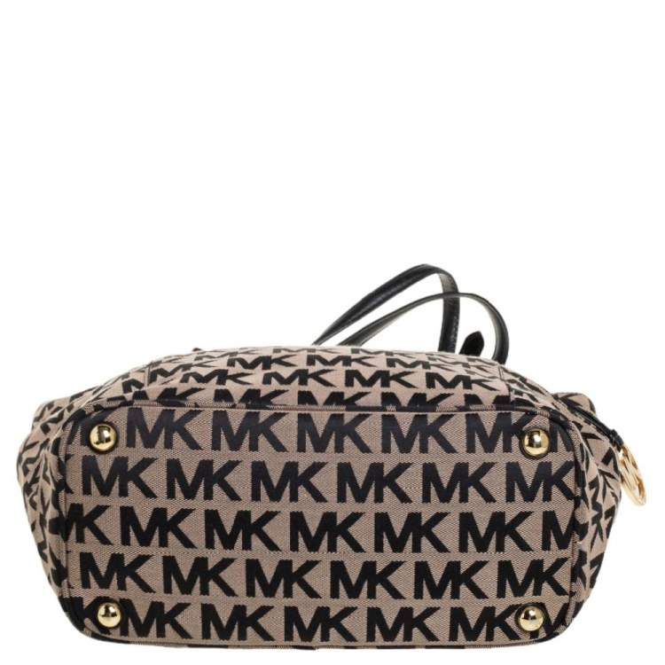 Pre Owned MICHAEL Michael Kors Beige/Black Signature Canvas and Leather Jet Set Tote 