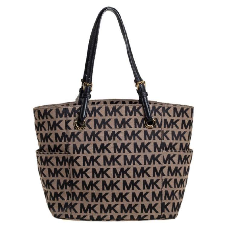 Pre Owned MICHAEL Michael Kors Beige/Black Signature Canvas and Leather Jet Set Tote 
