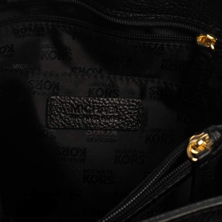 مملوكة مسبقًا MICHAEL Michael Kors Black Leather Satchel