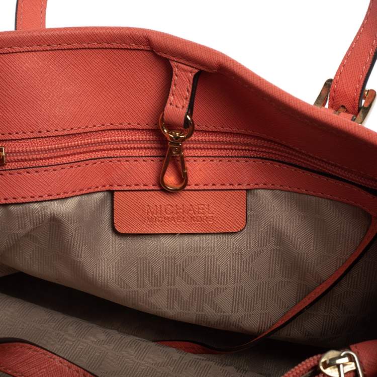 Pre Owned MICHAEL Michael Kors Coral Saffiano Leather Medium Jet Set East West Tote 