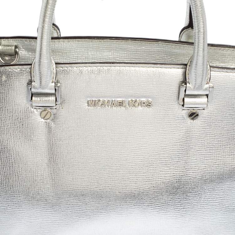 Pre Owned MICHAEL Michael Kors Metallic Silver Leather Medium Selma Satchel