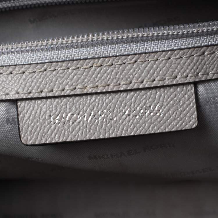 Pre Owned MICHAEL Michael Kors Grey Leather Medium Maddie Tote
