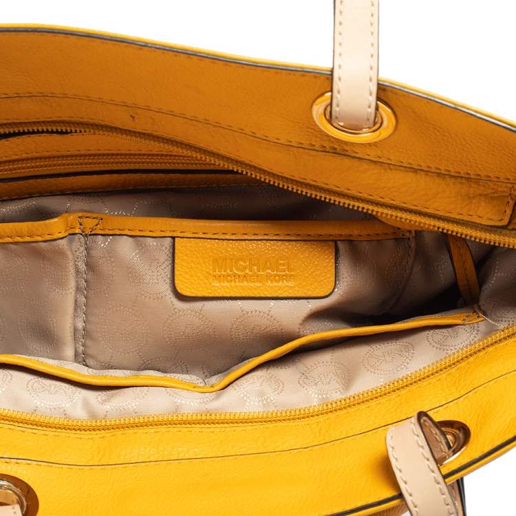 Pre Owned MICHAEL Michael Kors Mustard Soft Leather Bedford Tote