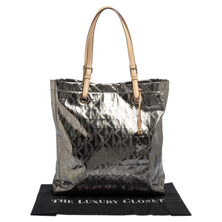 Pre Owned MICHAEL Michael Kors Metallic Silver Mirror Signature PVC and Leather North South Jet Set Tote