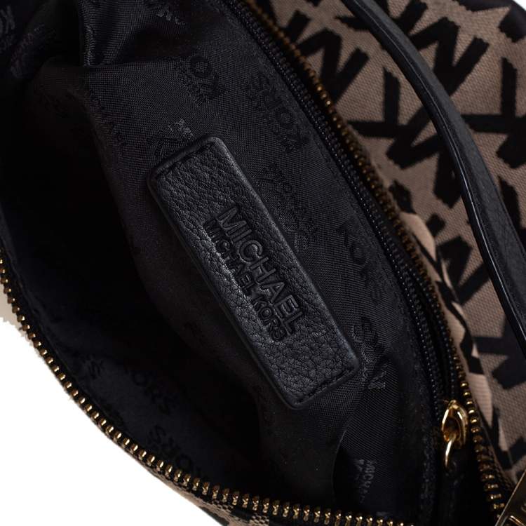 Pre Owned MICHAEL Michael Kors Beige/Black Signature Canvas and Leather Baguette
