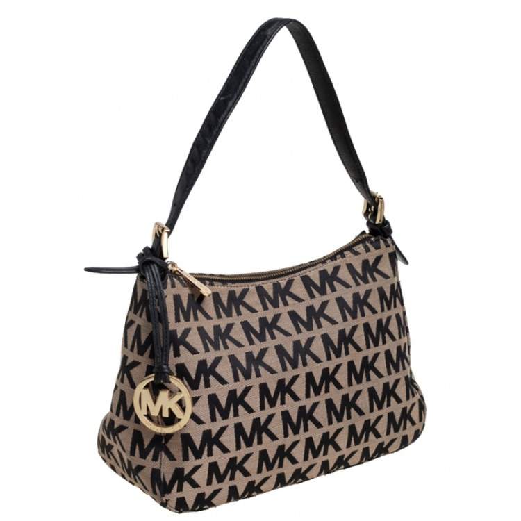 Pre Owned MICHAEL Michael Kors Beige/Black Signature Canvas and Leather Baguette