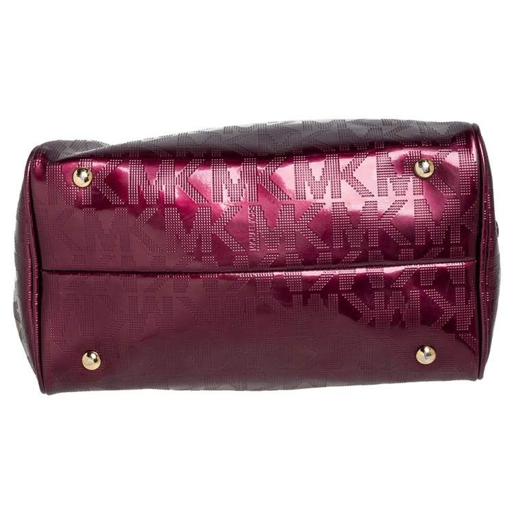 مملوكة مسبقًا MICHAEL Michael Kors Burgundy Signature Patent Leather Logo Charm Satchel