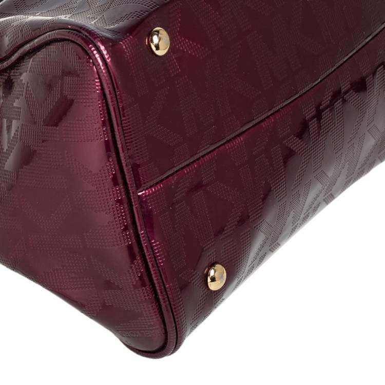 مملوكة مسبقًا MICHAEL Michael Kors Burgundy Signature Patent Leather Logo Charm Satchel
