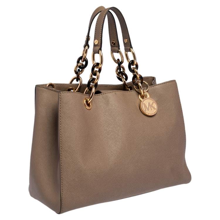 Pre Owned MICHAEL Michael Kors Beige Saffiano Leather Medium Cynthia Tote