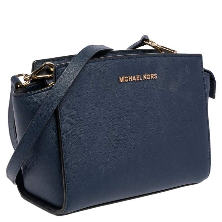 Pre Owned MICHAEL Michael Kors Navy Blue Leather Small Selma Crossbody Bag