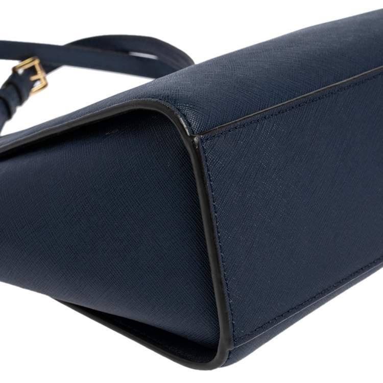 Pre Owned MICHAEL Michael Kors Navy Blue Leather Small Selma Crossbody Bag