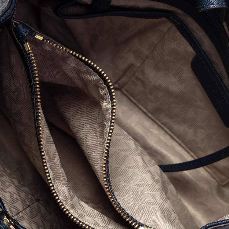 Pre Owned MICHAEL Michael Kors Dark Blue Leather Medium Cynthia Tote
